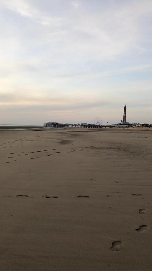 Oakwell Hotel Blackpool Esterno foto